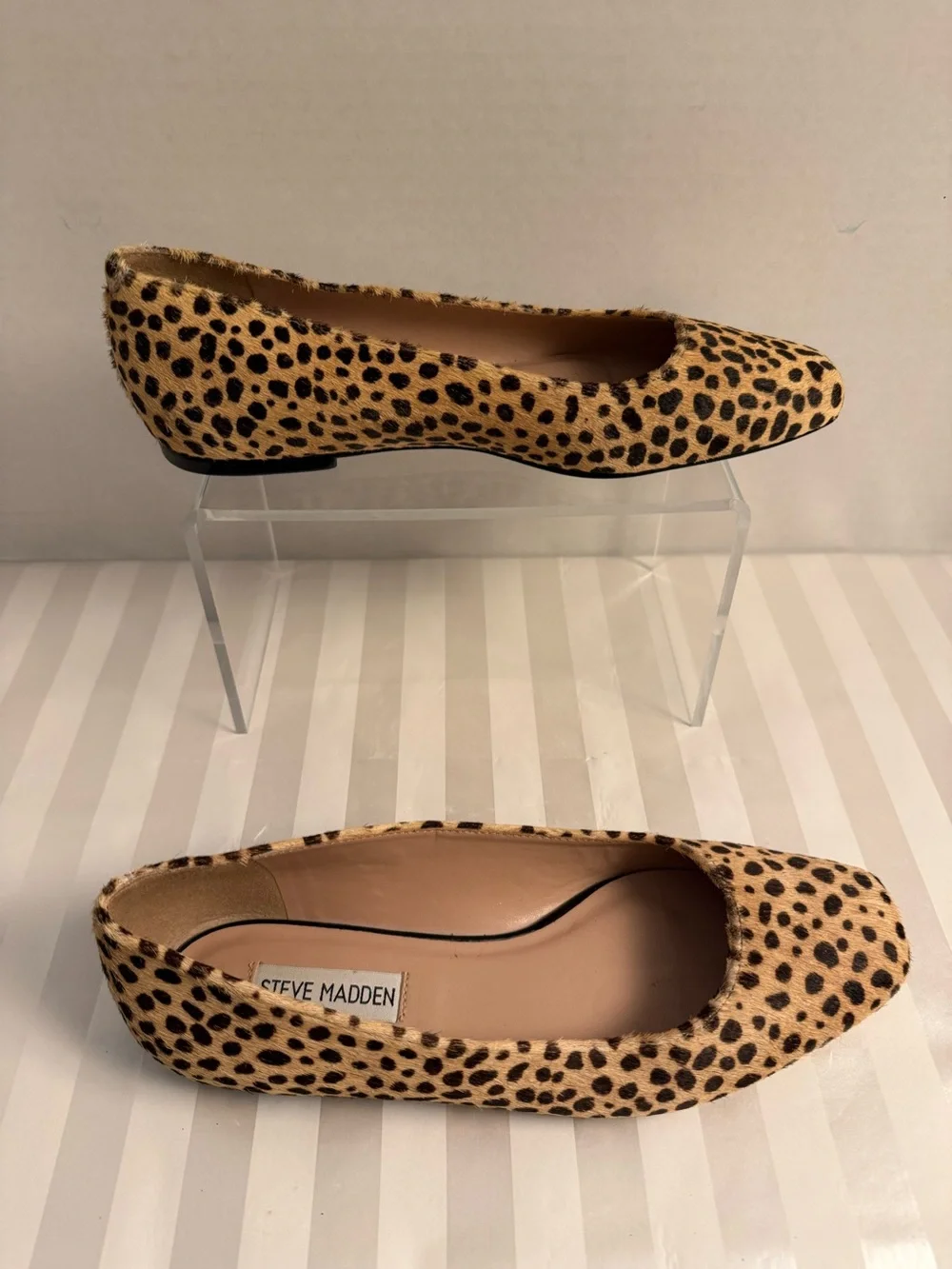 Steve Madden Byrd Leopard Calf Hair Square Toe Flats Size 5.5